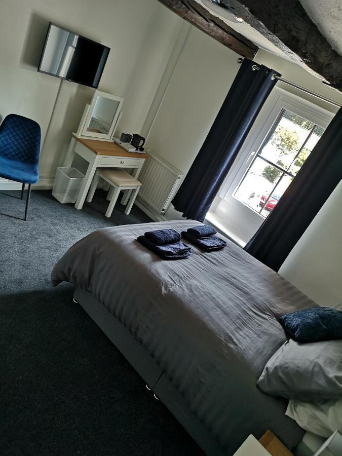 Red Lion Rooms - Self Check In Долтон-ін-Фернес Екстер'єр фото